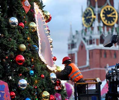Монтаж больших ёлок в Липецке