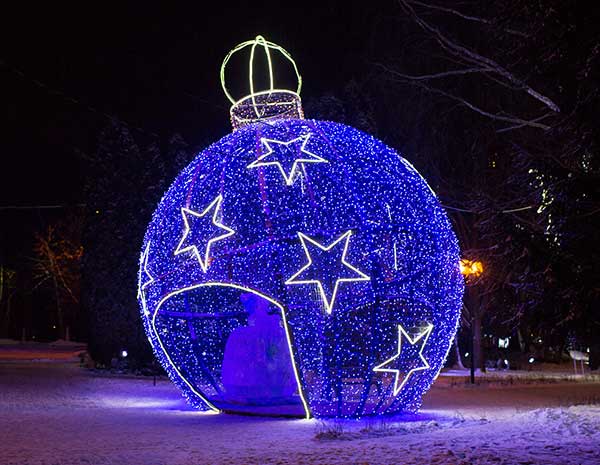 Новогодний декор в Липецке